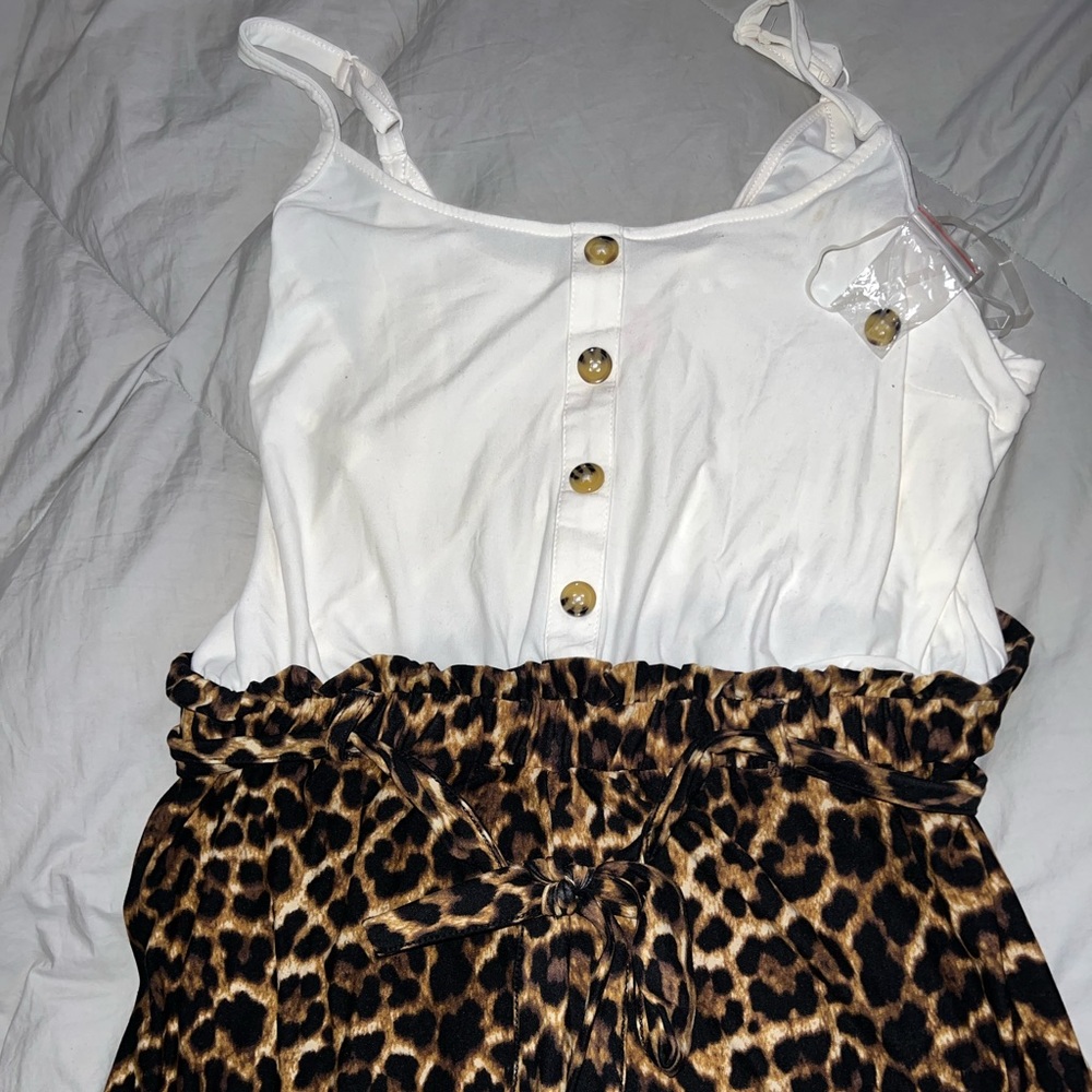 Cheetah jogger jumpsuit (1)